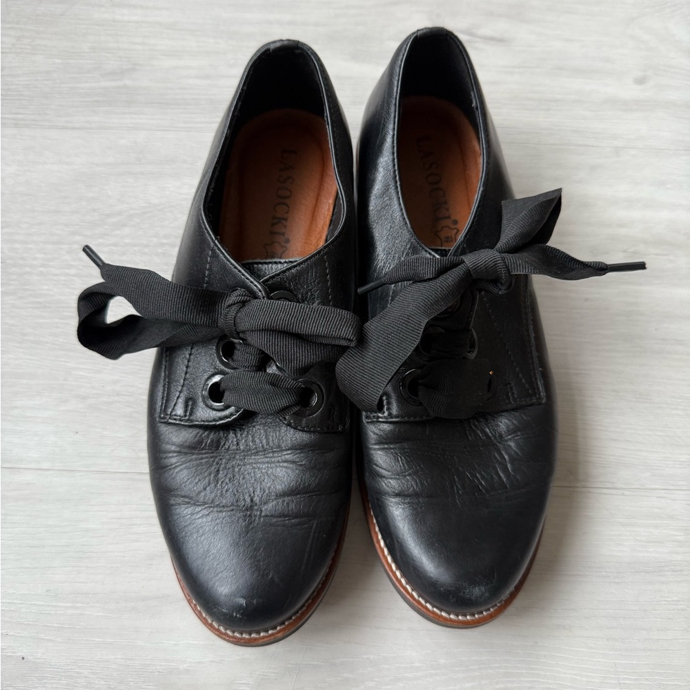 Lasocki Leather Recital Shoe